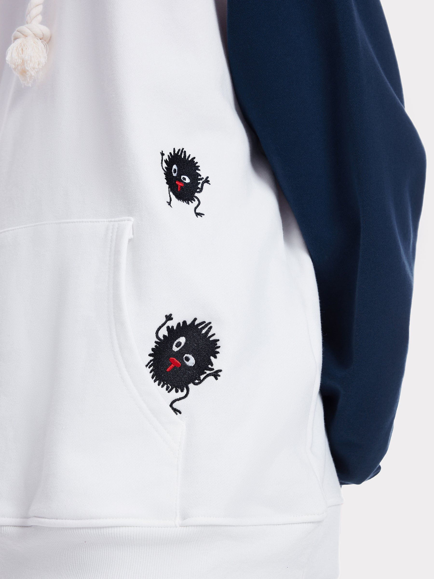 Aelfric Eden Dottie Embroidery Pullover Hoodie - Image 5