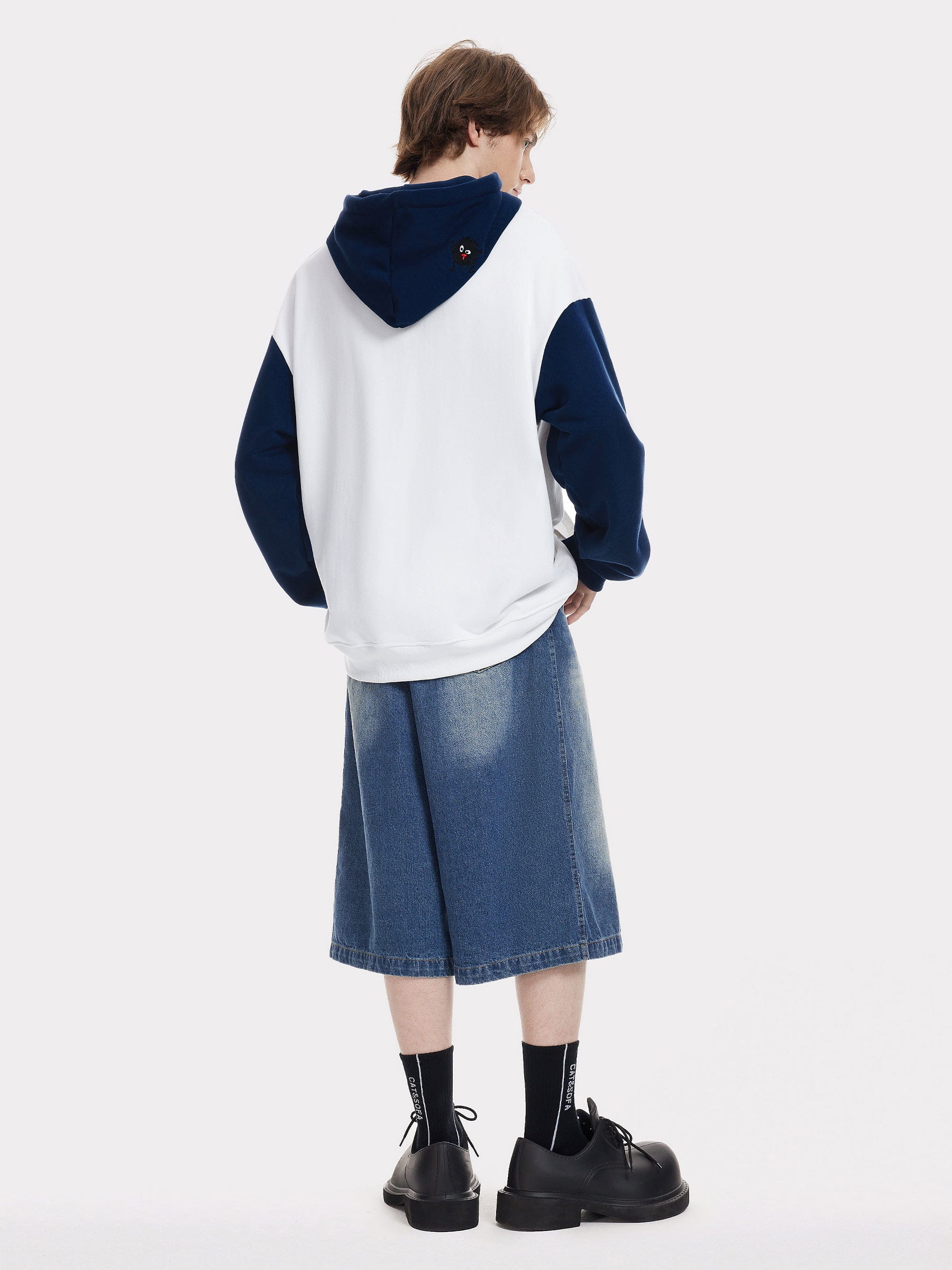 Aelfric Eden Dottie Embroidery Pullover Hoodie - Image 3