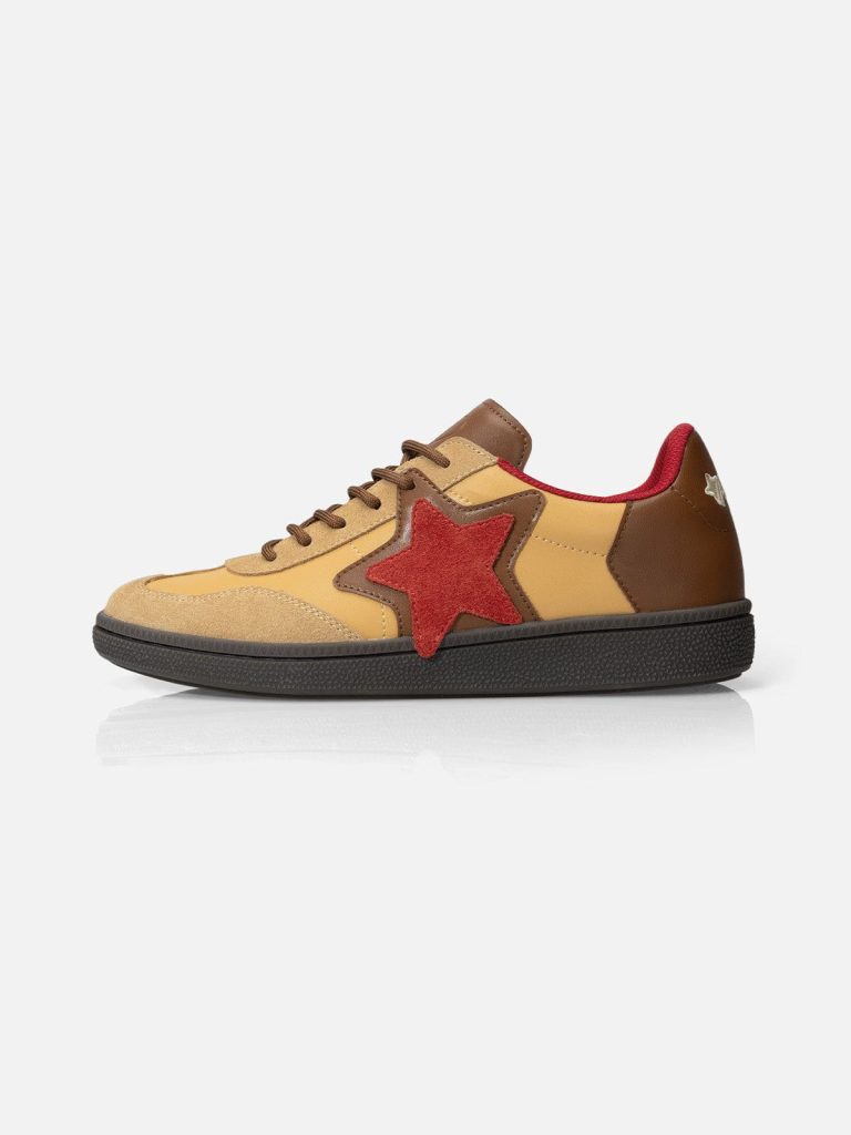 Triple Star Embroidery Star Gum Sole Skate Shoes