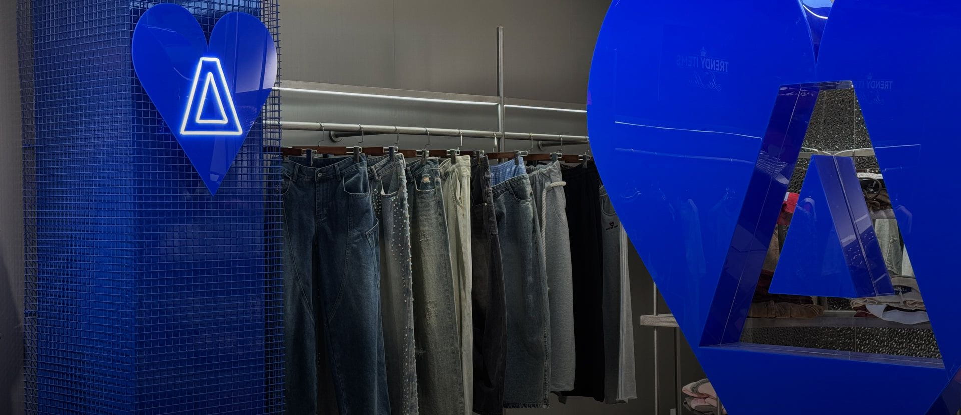 9928e0fe-0fce-4a49-8a48-fa3336fa564d